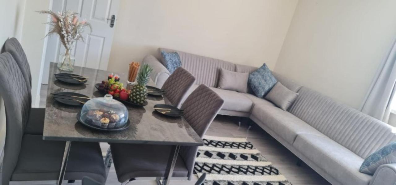 Stylish & Cozy 2-Bedroom Flat In Hoxton & Shoreditch Londres Extérieur photo