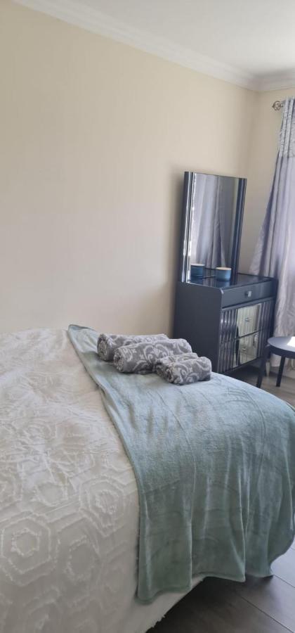Stylish & Cozy 2-Bedroom Flat In Hoxton & Shoreditch Londres Extérieur photo