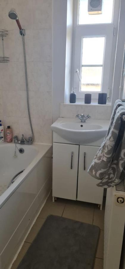 Stylish & Cozy 2-Bedroom Flat In Hoxton & Shoreditch Londres Extérieur photo